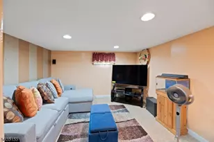 1515 Rose Terrace, Union Township, NJ 07083 - Photo 24