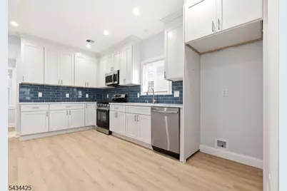 145 Tappan St, Kearny, NJ 07032 - Photo 14