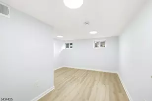 145 Tappan St, Kearny, NJ 07032 - Photo 6