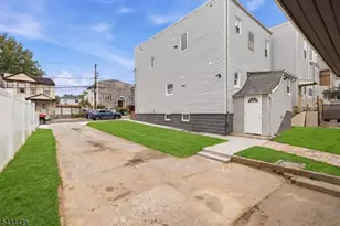 145 Tappan St, Kearny, NJ 07032 - Photo 30