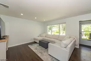 17 Torden Pl, Rockaway Township, NJ 07866 - Photo 14