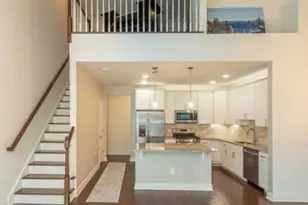 36 Elston Ct, Wanaque, NJ 07420 - Photo 2