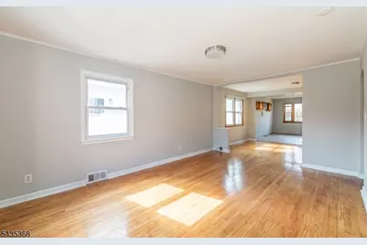 3 Vivian Ct, Fair Lawn, NJ 07410 - Photo 10