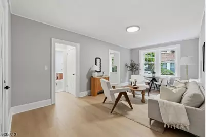 49 Park Ave #5, Bloomfield Twp., NJ 07003 - Photo 4