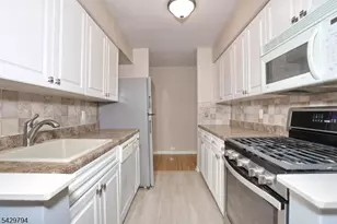 605 Grove St, Clifton, NJ 07013 - Photo 18