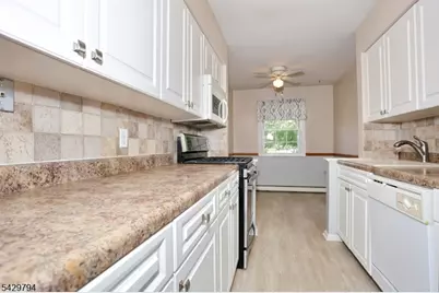 605 Grove St #2, Clifton, NJ 07013 - Photo 22