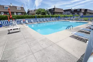 605 Grove St, Clifton, NJ 07013 - Photo 40