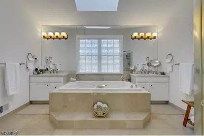 15 Skytop Dr, Denville, NJ 07834 - Photo 38