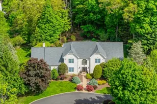 15 Skytop Dr, Denville, NJ 07834 - Photo 2