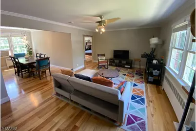 390 Morris Ave #4, Summit, NJ 07901 - Photo 4