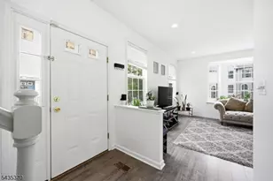 216 Barringer Dr, Nutley, NJ 07110 - Photo 16