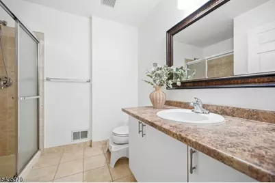 216 Barringer Dr, Nutley, NJ 07110 - Photo 26