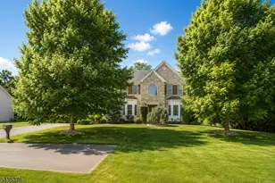 111 Delmonico Ave, Franklin Township, NJ 08873 - Photo 6