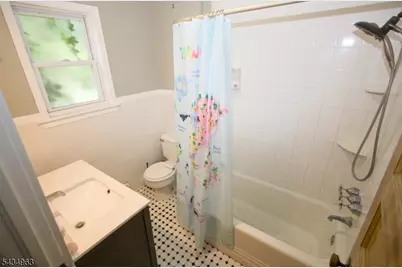 26 Davey St, Bloomfield, NJ 07003 - Photo 22