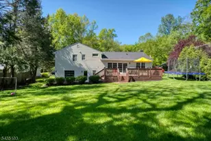 46 Londonderry Wy, Summit, NJ 07901 - Photo 26