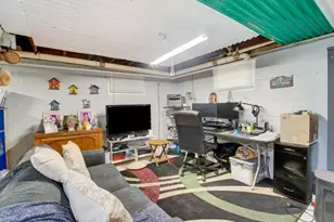 610 Laurita St, Linden, NJ 07036 - Photo 24