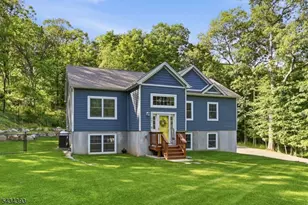 461 Westbrook Rd, Ringwood, NJ 07456 - Photo 2