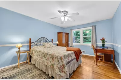 31 Samuel Dr, Raritan Township, NJ 08822 - Photo 16