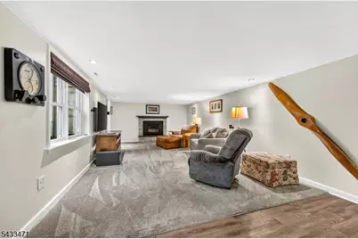 31 Samuel Dr, Raritan Township, NJ 08822 - Photo 30