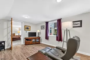 31 Samuel Dr, Raritan Township, NJ 08822 - Photo 34