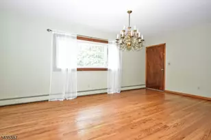 8 Royal Ave, Hawthorne, NJ 07506 - Photo 4