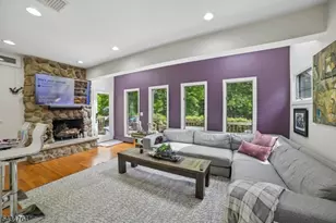 12 Lee Rd, Livingston, NJ 07039 - Photo 2