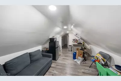 1058 Fanny St, Elizabeth, NJ 07201 - Photo 18