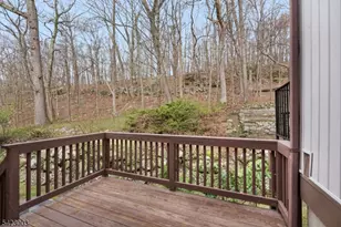 11196 Dell Pl, Stanhope, NJ 07874 - Photo 12