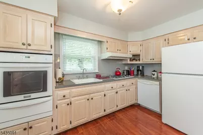 1 Aspen Rd, Ringwood, NJ 07456 - Photo 8