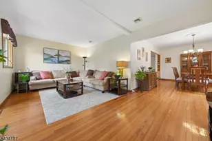 562 Valley Rd, Clifton, NJ 07013 - Photo 6
