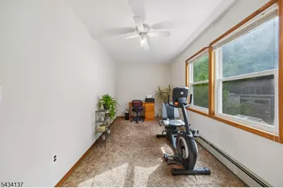 562 Valley Rd, Clifton, NJ 07013 - Photo 22