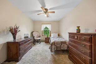 562 Valley Rd, Clifton, NJ 07013 - Photo 24