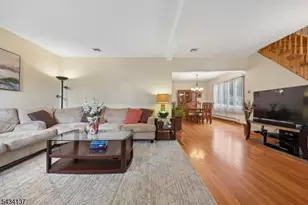 562 Valley Rd, Clifton, NJ 07013 - Photo 8