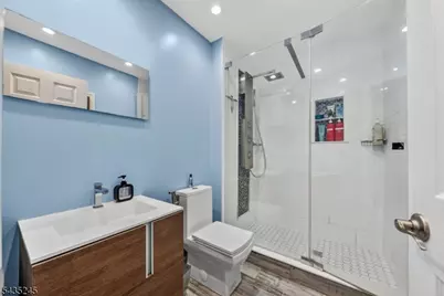 2601 Pinhorn Dr, Bridgewater Twp., NJ 08807 - Photo 24