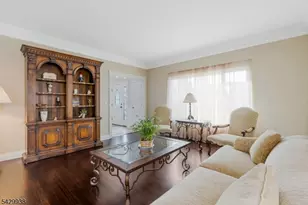 6 Sally Ct, Bridgewater Twp., NJ 08807 - Photo 6
