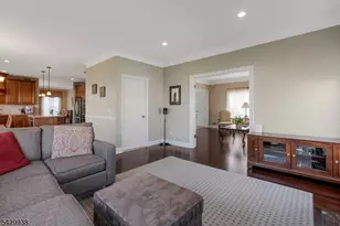 6 Sally Ct, Bridgewater Twp., NJ 08807 - Photo 10