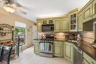 276 Penns Way, Bernards Township, NJ 07920 - Photo 4