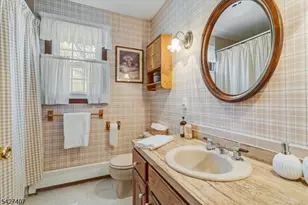 6 Fleming Ct, Washington Township, NJ 07853 - Photo 14