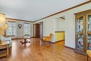 6 Fleming Ct, Washington Township, NJ 07853 - Photo 6