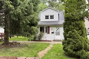 11 Hill Rd, Stanhope, NJ 07874 - Photo 2