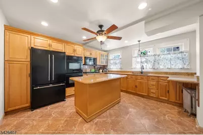 192 Gregory Ave, West Orange Township, NJ 07052 - Photo 12