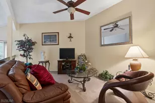 108 Westgate Dr, Edison, NJ 08820 - Photo 12