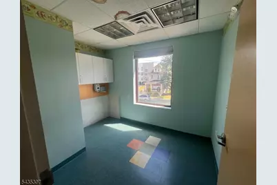 715 Broadway, Paterson, NJ 07514 - Photo 10