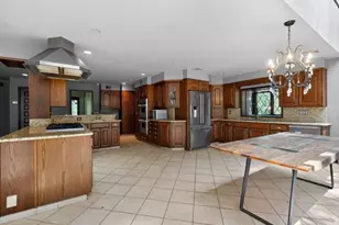 1410 Raritan Rd, Scotch Plains Township, NJ 07076 - Photo 6