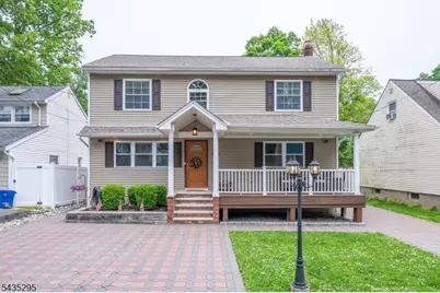 136 Redwood Ave, Wayne, NJ 07470 - Photo 1