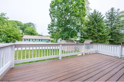 136 Redwood Ave, Wayne, NJ 07470 - Photo 38