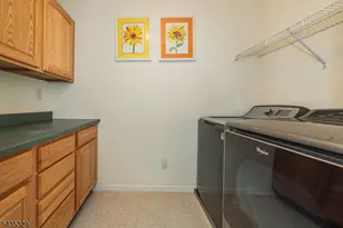 91 Roseland Ave, Caldwell Boro Twp., NJ 07006 - Photo 20