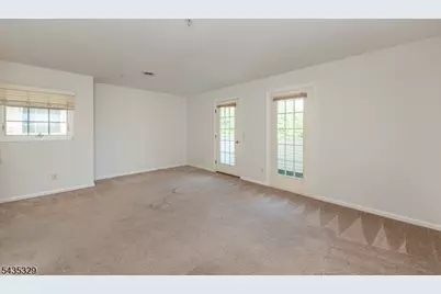 91 Roseland Ave #C4, Caldwell Boro Twp., NJ 07006 - Photo 12