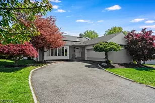 32 Brantwood Pl, Clifton, NJ 07013 - Photo 40