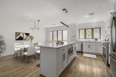 32 Brantwood Pl, Clifton, NJ 07013 - Photo 8